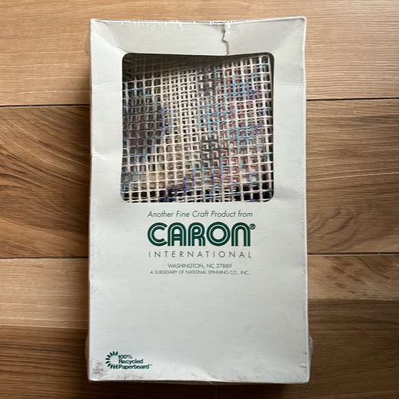 NWOT Sheepdog Latch Hook Kit 12” x 12” WonderArt Crafts - Latch Hook Included - Picture 2 of 7